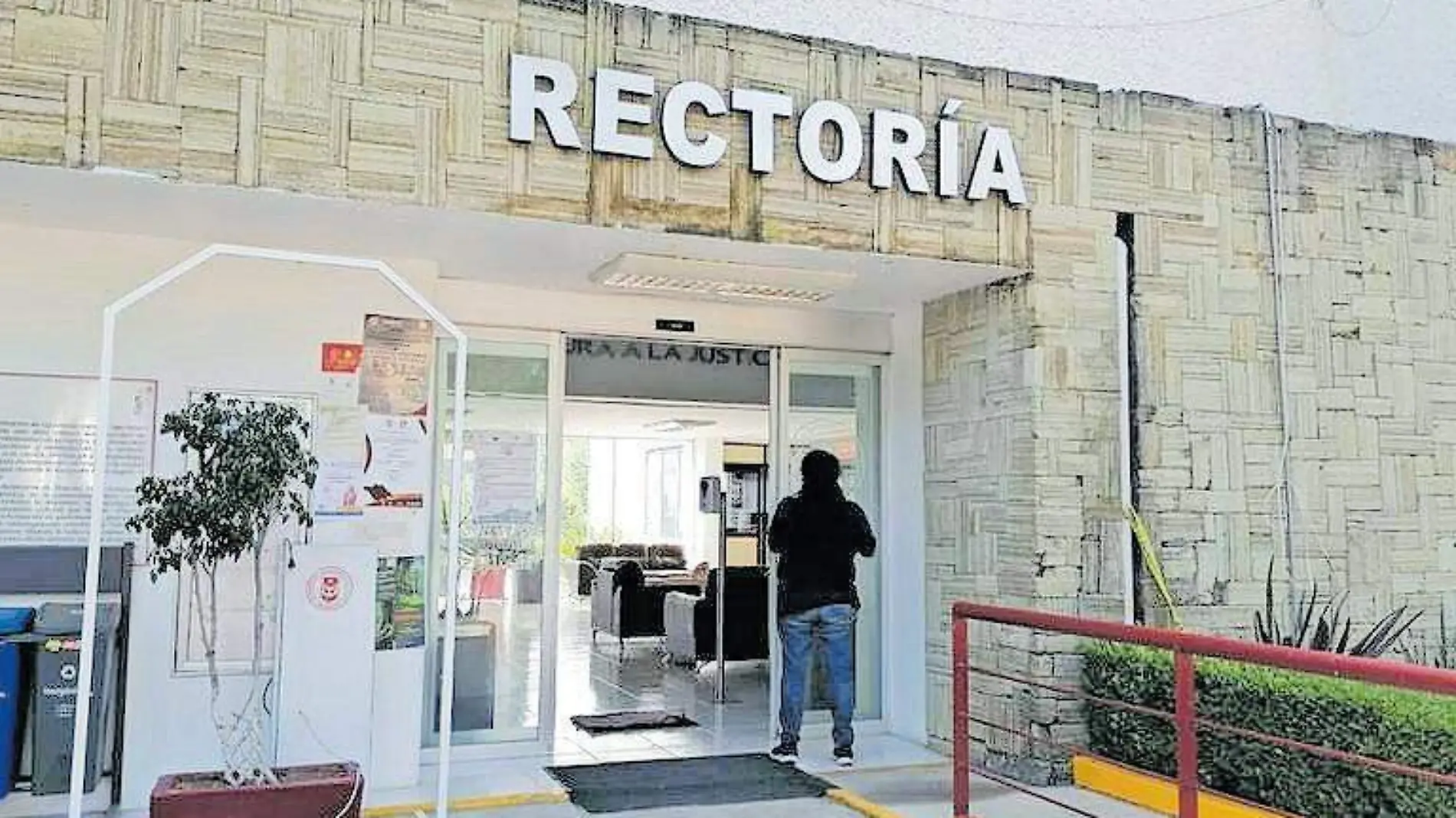 Rectoría UATx